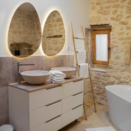 別荘 Maison Paloma, Maison De Charme A Deux Pas Du Pont Du Gard カスティヨン・デュ・ガール