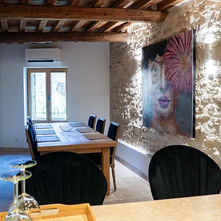 Maison Paloma, Maison De Charme A Deux Pas Du Pont Du Gard Hébergement de vacances Castillon-du-Gard